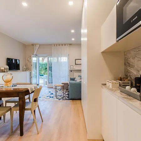 アパート Appartamento La Vela - Ariston & Casino - Con Giardino Privato E Garage